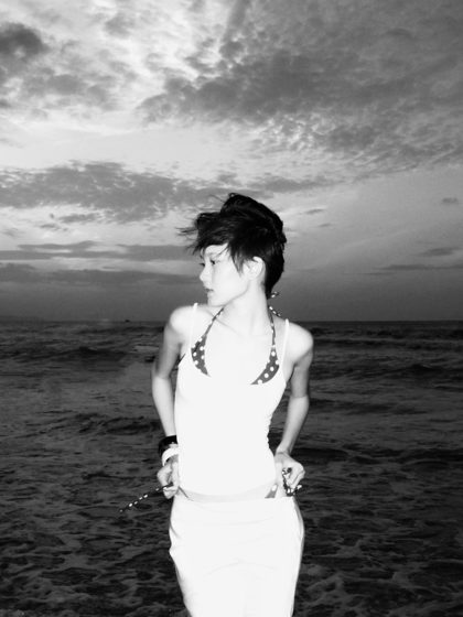 Thảo, Sunrise, frame 6 of 11