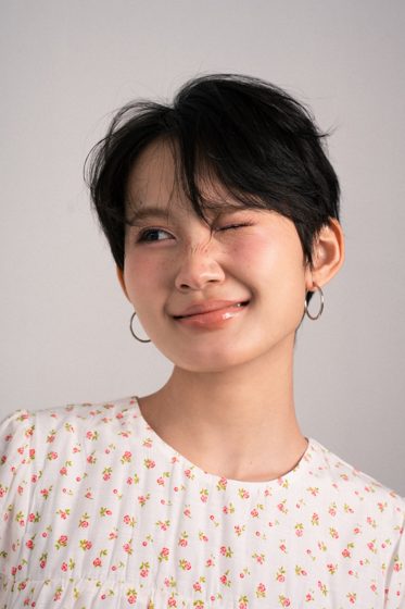 Thảo, Headshots, frame 4 of 5