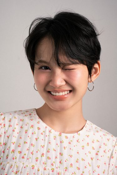Thảo, Headshots, frame 5 of 5