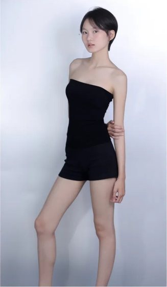 Thảo, Digitals, frame 4 of 4