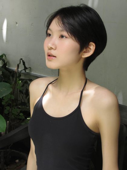 Thảo, Garden café, frame 3 of 7